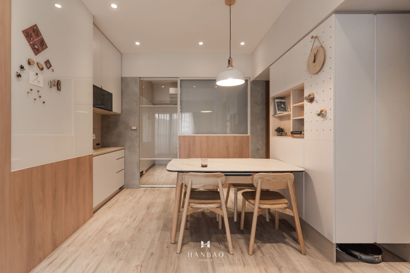 Wooden-Melody-White-Light-11