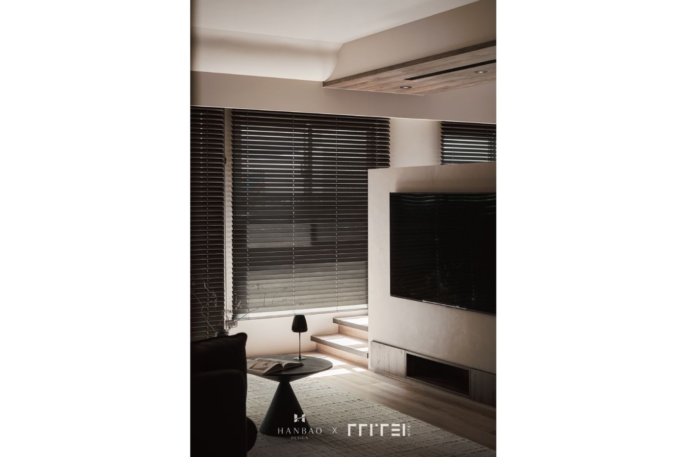 日式侘寂風電視牆